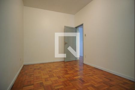 Quarto 2 de apartamento para alugar com 2 quartos, 69m² em Navegantes, Porto Alegre