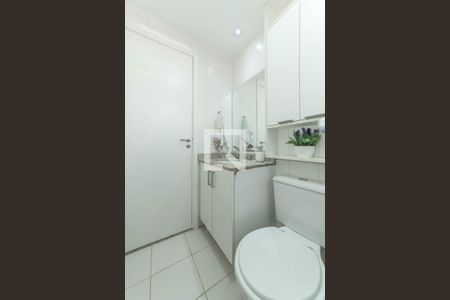 Apartamento à venda com 90m², 2 quartos e 2 vagas Apartamento à venda com 90m², 2 quartos e 2 vagasBanheiro Social