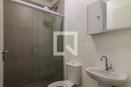 Banheiro de kitnet/studio para alugar com 1 quarto, 20m² em Vila Antonio, São Paulo