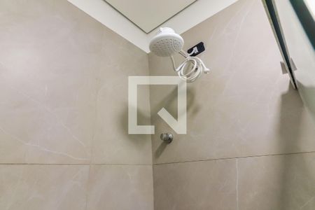 Banheiro de kitnet/studio para alugar com 1 quarto, 20m² em Vila Antonio, São Paulo