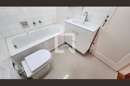Apartamento para alugar com 120m², 3 quartos e 1 vagaBanheiro