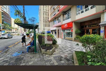 Apartamento para alugar com 120m², 3 quartos e 1 vagaVista da Rua