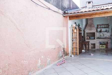 Casa à venda com 130m², 2 quartos e 2 vagasÁrea comum - Churrasqueira