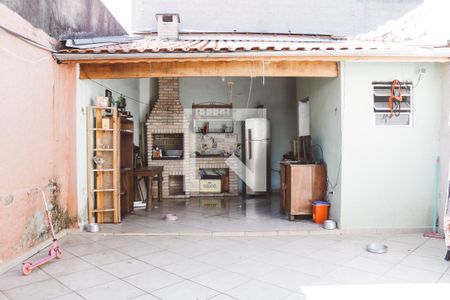 Casa à venda com 130m², 2 quartos e 2 vagasÁrea comum - Churrasqueira