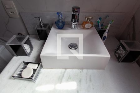 Casa à venda com 350m², 3 quartos e 2 vagasBanheiro da Suíte