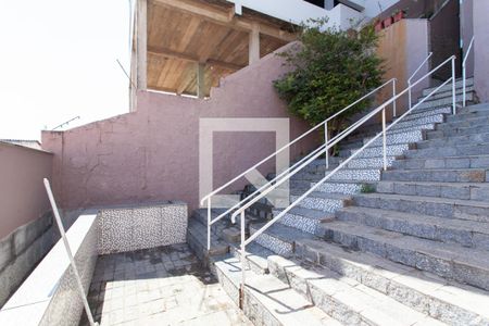 Casa à venda com 350m², 3 quartos e 2 vagasQuintal