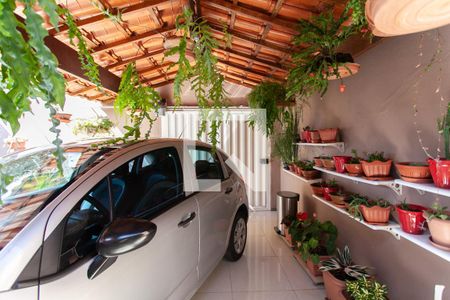 Casa à venda com 350m², 3 quartos e 2 vagasGaragem