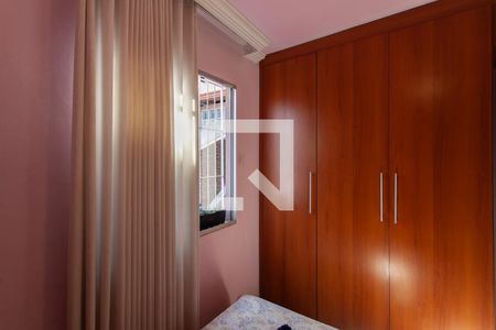 Casa à venda com 350m², 3 quartos e 2 vagasQuarto 1