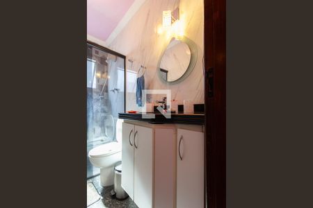 Casa à venda com 350m², 3 quartos e 2 vagasBanheiro Social