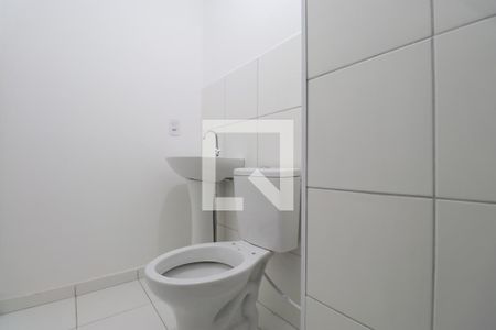 Apartamento para alugar com 37m², 2 quartos e sem vagaBanheiro