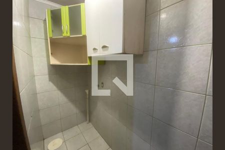 Casa para alugar com 165m², 3 quartos e 2 vagas Casa para alugar com 165m², 3 quartos e 2 vagasÁrea de serviço