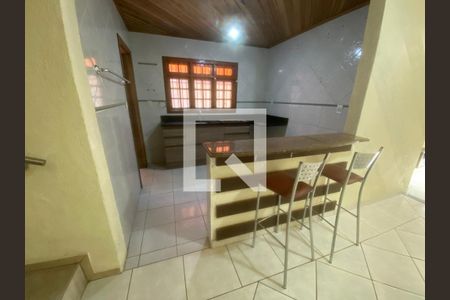 Casa para alugar com 165m², 3 quartos e 2 vagas Casa para alugar com 165m², 3 quartos e 2 vagasCozinha