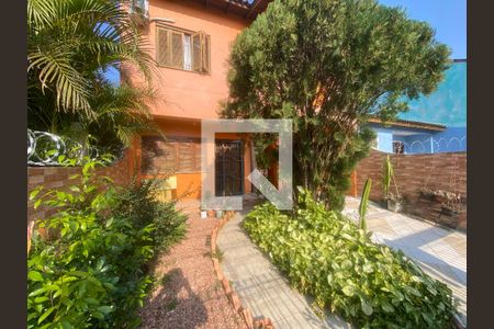 Casa para alugar com 165m², 3 quartos e 2 vagas Casa para alugar com 165m², 3 quartos e 2 vagasFachada