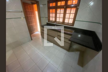 Casa para alugar com 165m², 3 quartos e 2 vagas Casa para alugar com 165m², 3 quartos e 2 vagasCozinha