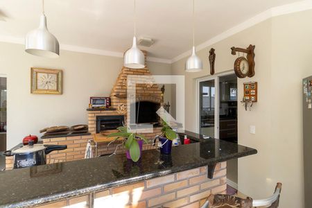 Casa de condomínio à venda com 570m², 4 quartos e 6 vagasEspaço gourmet