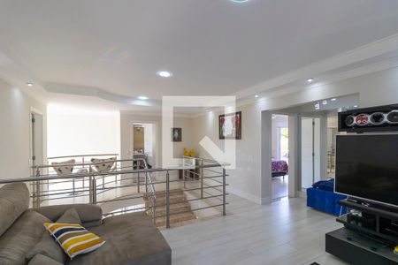 Casa de condomínio à venda com 570m², 4 quartos e 6 vagasHall das suítes