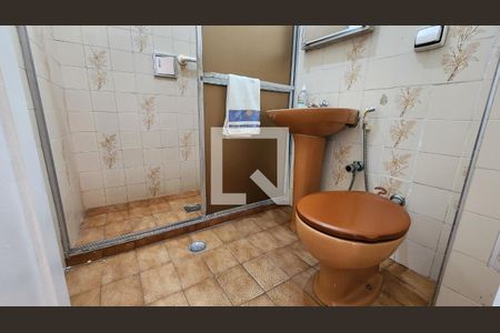 Apartamento para alugar com 77m², 2 quartos e sem vaga Apartamento para alugar com 77m², 2 quartos e sem vagaBanheiro