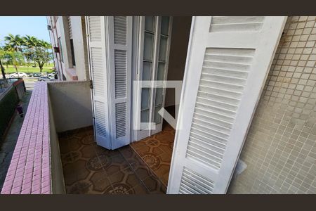 Apartamento para alugar com 77m², 2 quartos e sem vaga Apartamento para alugar com 77m², 2 quartos e sem vagaVaranda