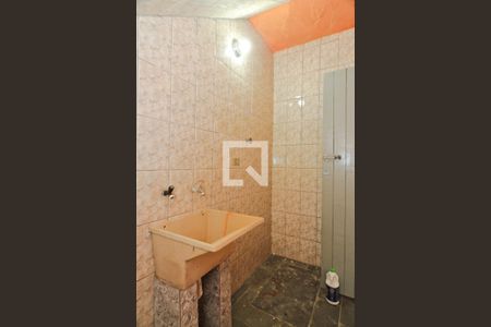 Casa para alugar com 32m², 1 quarto e 1 vagaÁrea de Serviço