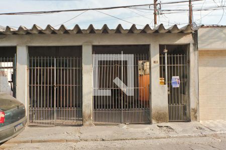 Casa para alugar com 32m², 1 quarto e 1 vagaFachada