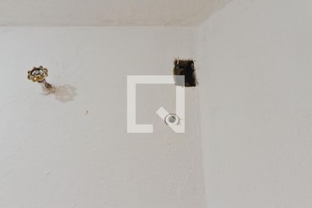Banheiro de casa para alugar com 1 quarto, 32m² em Jardim Maristela, São Paulo