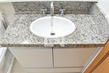 Apartamento para alugar com 80m², 2 quartos e 1 vagaBanheiro 2