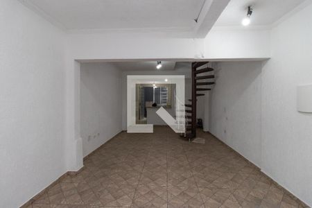 Casa à venda com 156m², 2 quartos e 2 vagas Casa à venda com 156m², 2 quartos e 2 vagasGaragem