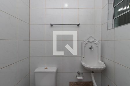 Casa à venda com 156m², 2 quartos e 2 vagas Casa à venda com 156m², 2 quartos e 2 vagasBanheiro 2