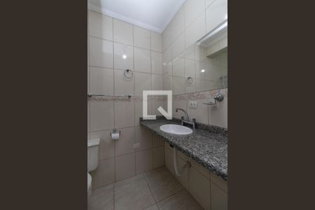 Casa à venda com 156m², 2 quartos e 2 vagas Casa à venda com 156m², 2 quartos e 2 vagasBanheiro da Suíte