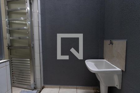 Casa à venda com 156m², 2 quartos e 2 vagas Casa à venda com 156m², 2 quartos e 2 vagasÁrea de Serviço