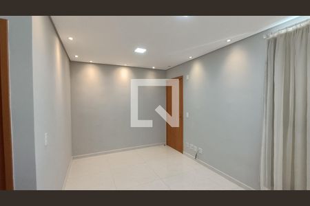 Apartamento para alugar com 42m², 2 quartos e 1 vagaSala