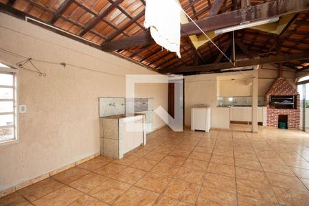 Casa para alugar com 210m², 4 quartos e 3 vagasÁrea de Serviço 2