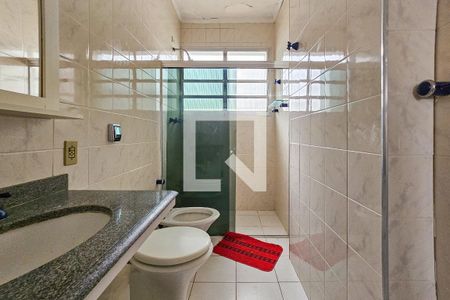 Apartamento para alugar com 163m², 4 quartos e sem vagaBanheiro da Suíte 2