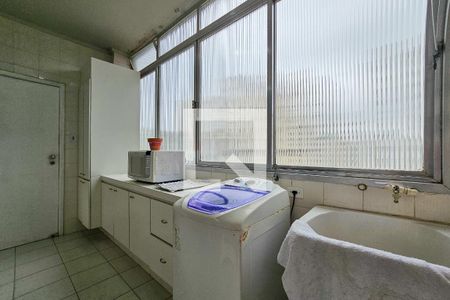 Apartamento para alugar com 163m², 4 quartos e sem vagaÁrea de serviço 