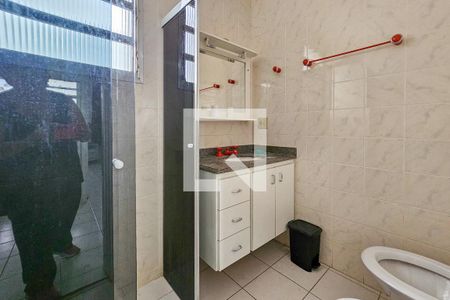 Apartamento para alugar com 163m², 4 quartos e sem vagaBanheiro 