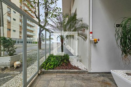 Apartamento para alugar com 163m², 4 quartos e sem vagaÁrea comum 