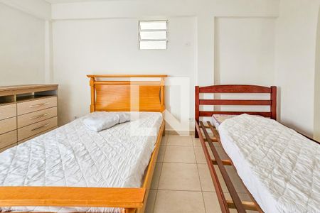Casa de condomínio para alugar com 300m², 5 quartos e 6 vagasSuíte 3