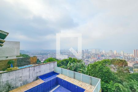 Casa de condomínio para alugar com 300m², 5 quartos e 6 vagasVaranda