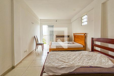 Casa de condomínio para alugar com 300m², 5 quartos e 6 vagasSuíte 3