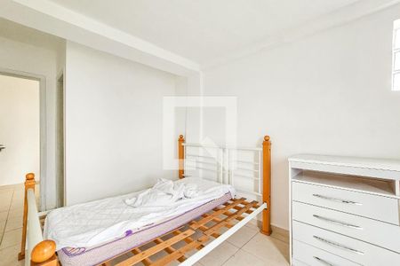 Casa de condomínio para alugar com 300m², 5 quartos e 6 vagasSuíte 2