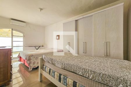 Casa de condomínio para alugar com 300m², 5 quartos e 6 vagasSuíte 1