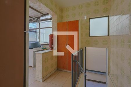 Casa à venda com 206m², 3 quartos e 4 vagas Casa à venda com 206m², 3 quartos e 4 vagasCozinha