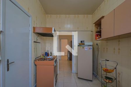 Casa à venda com 206m², 3 quartos e 4 vagas Casa à venda com 206m², 3 quartos e 4 vagasCozinha