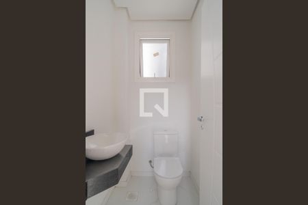 Casa de condomínio à venda com 162m², 3 quartos e 2 vagasLavabo