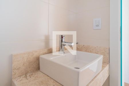 Casa de condomínio à venda com 162m², 3 quartos e 2 vagasBanheiro da Suíte 1