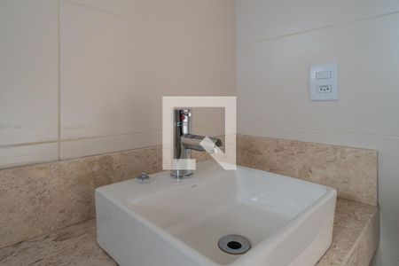 Casa de condomínio à venda com 162m², 3 quartos e 2 vagasBanheiro da Suíte 3