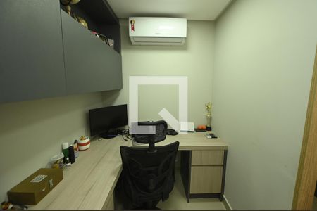 Apartamento para alugar com 138m², 3 quartos e 3 vagasEscritório