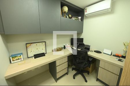 Apartamento para alugar com 138m², 3 quartos e 3 vagasEscritório