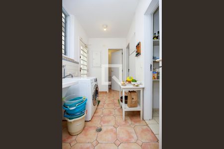 Casa à venda com 394m², 4 quartos e 4 vagasÁrea de Serviço