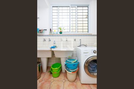 Casa à venda com 394m², 4 quartos e 4 vagasÁrea de Serviço